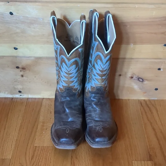 Justin Boots Brown and Blue Women's Cowboy Boots - Picture 5 of 7